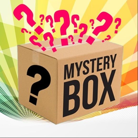 Multiple Tops - MYSTERY BOX 7 items for $35 *IN YOUR SIZE!!!